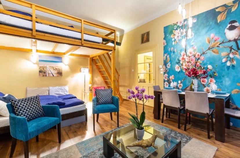 Apartman Cherry Blossom Designer In The Center With Free Parking